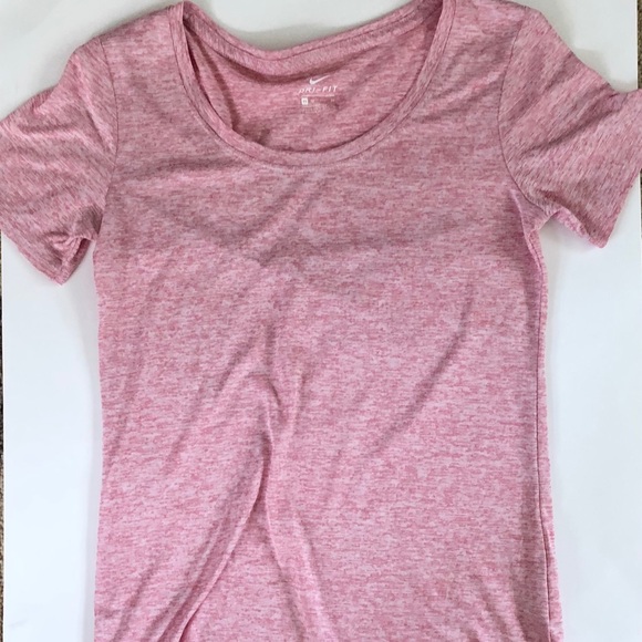 Nike Tops - {nike} dri-fit workout top